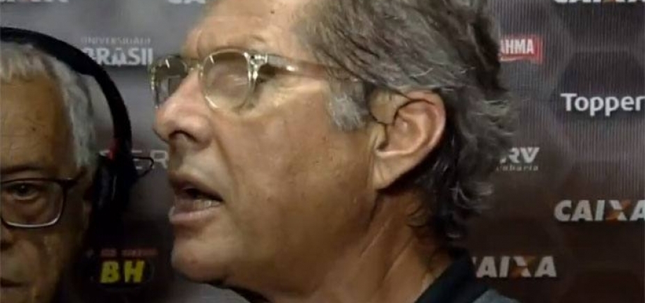 Técnico se irrita e discute com repórter depois de jogo do Atlético-MG; veja vídeo