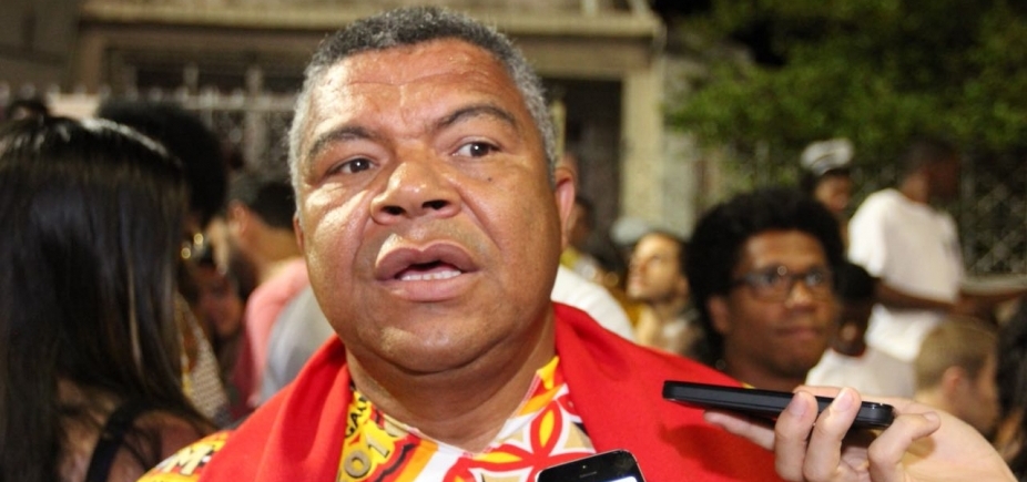 Deputado diz não achar natural esquerda lançar nomes alternativos a Lula 