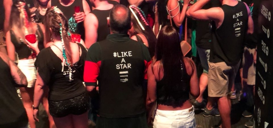 ʹLike a starʹ: João Henrique curte camarote Salvador 