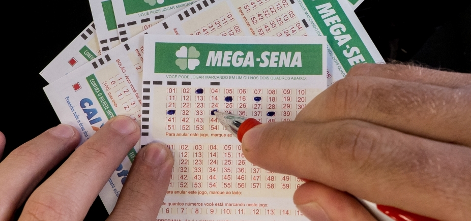 Mega-Sena volta a acumular e pode pagar R$ 71 milhões nesta quarta-feira