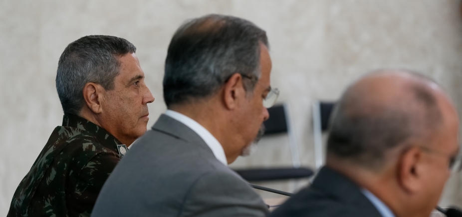 Ministro diz que interventor terá ʹpoderes de governoʹ no Rio de Janeiro