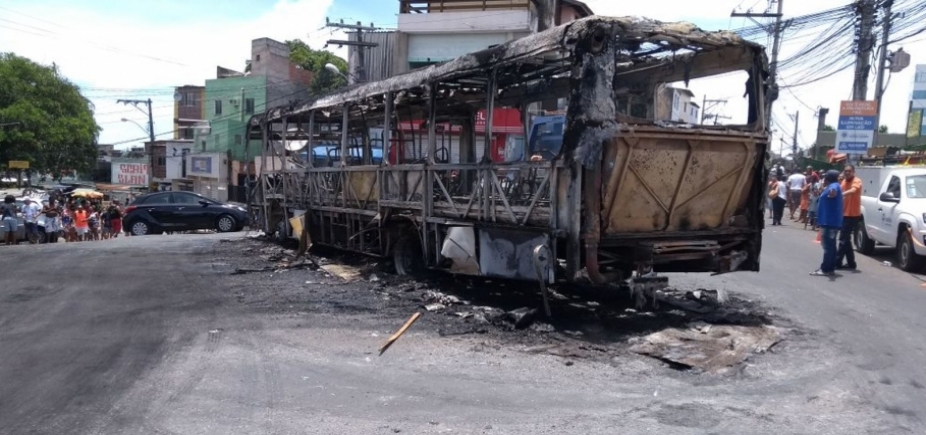 Ônibus voltam a circular em Sussuarana após incêndio a coletivo