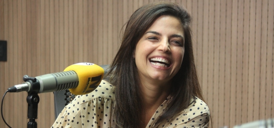 Emanuelle Araújo conta que já substituiu Ivete duas vezes: ʹNunca senti cobrançaʹ