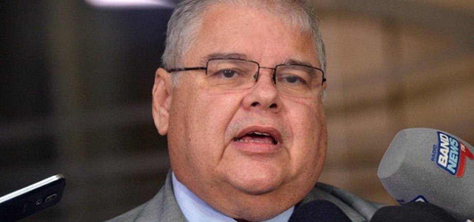 Fachin nega à PGR recolhimento noturno de Lúcio e tornozeleira para mãe do deputado