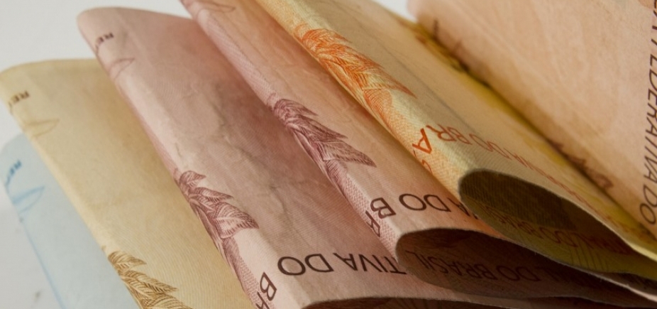 IBGE aponta que rendimento das famílias baianas é o 11º menor do país