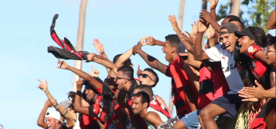 Com promoção, Vitória inicia venda de ingressos para duelo com o Jacobina