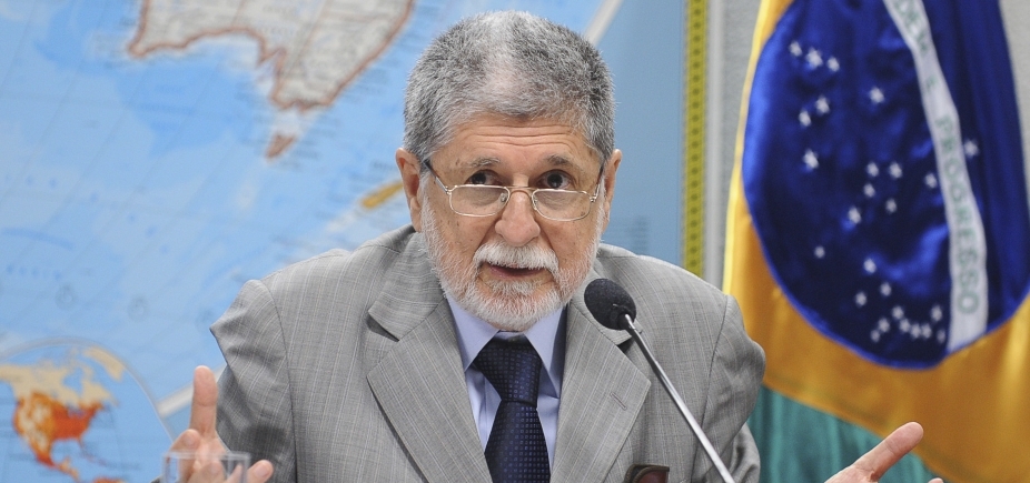 Celso Amorim é plano ʹCʹ do PT, diz jornal 