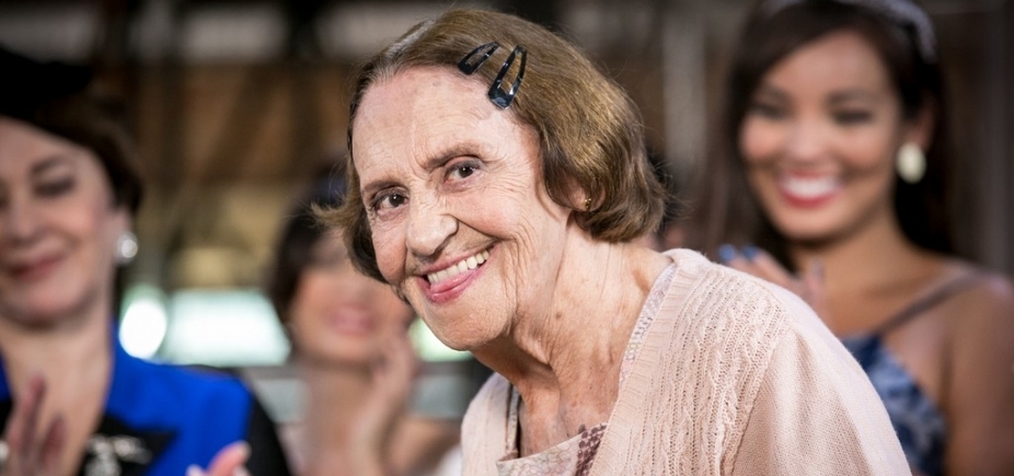 Laura Cardoso: ʹQuero que políticos morramʹ