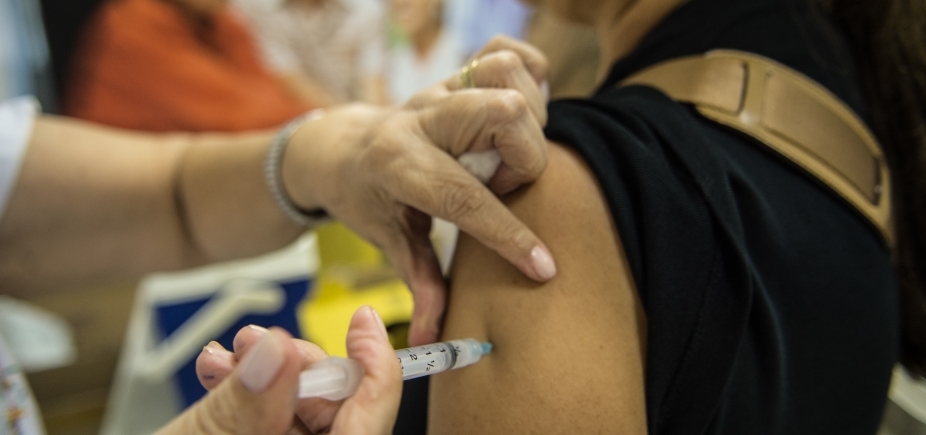 Imunização de gestantes brasileiras tem baixa adesão
