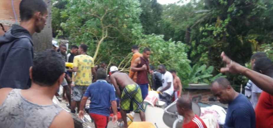 Desabamento em Pituaçu deixa um morto, confirma prefeitura 