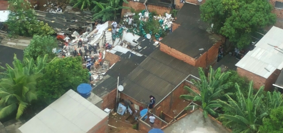 Desabamento em Pituaçu: após tragédia, prefeitura vai embargar seis casas 