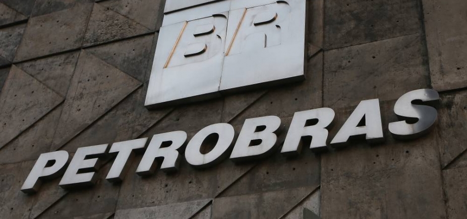 Petrobras registra prejuízo de R$ 446 milhões em 2017