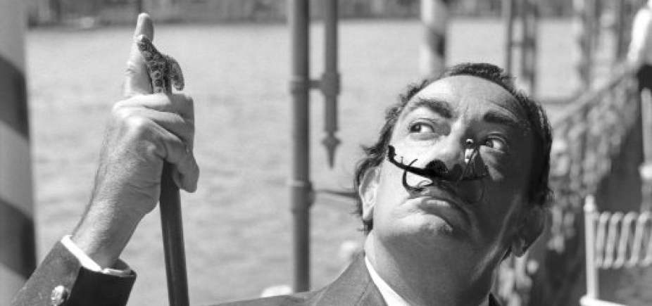 Corpo de Salvador Dalí retorna a museu após teste de DNA