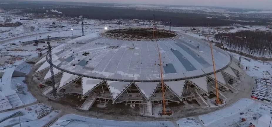 Estádio atrasado da Copa da Rússia preocupa Fifa