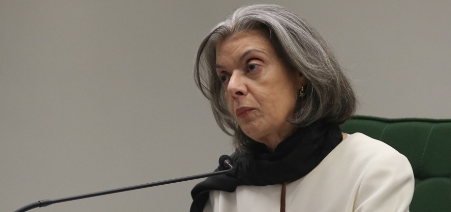 Cármen Lúcia diz que havia autorizado aumento de seguranças para Fachin