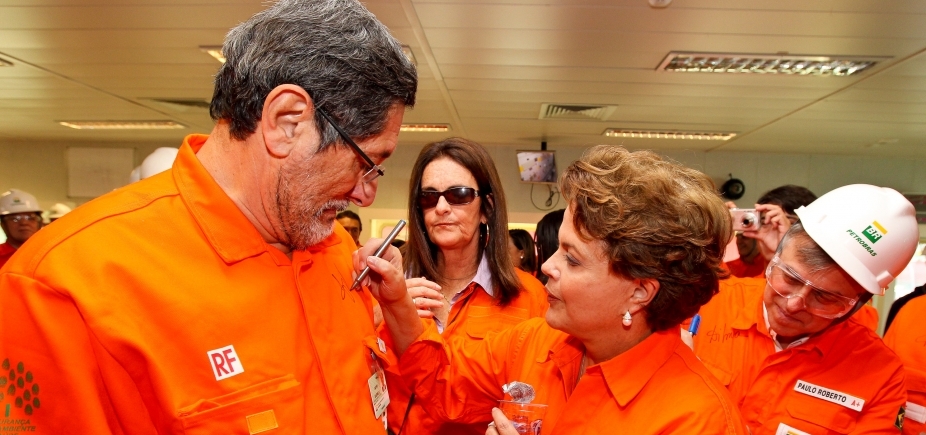 Pasadena: PF responsabiliza Dilma e pede quebra de sigilo bancário de Gabrielli