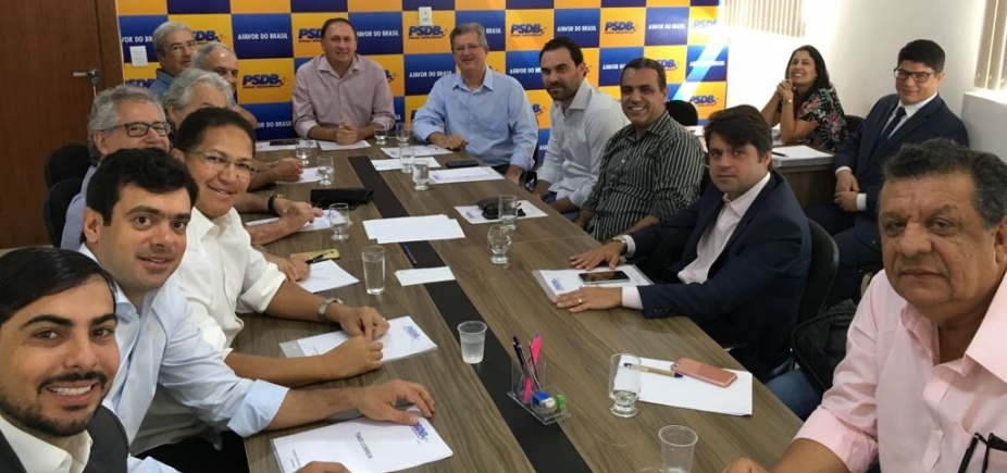 ‘Com coragem’, PSDB lança Gualberto ao governo e Jutahy ao Senado