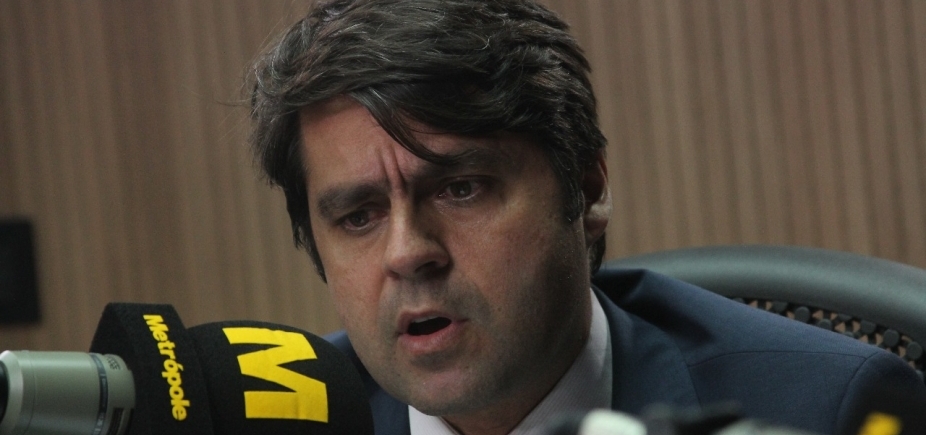 Paulo Câmara aposta em união de Zé Ronaldo e Gualberto na oposição 