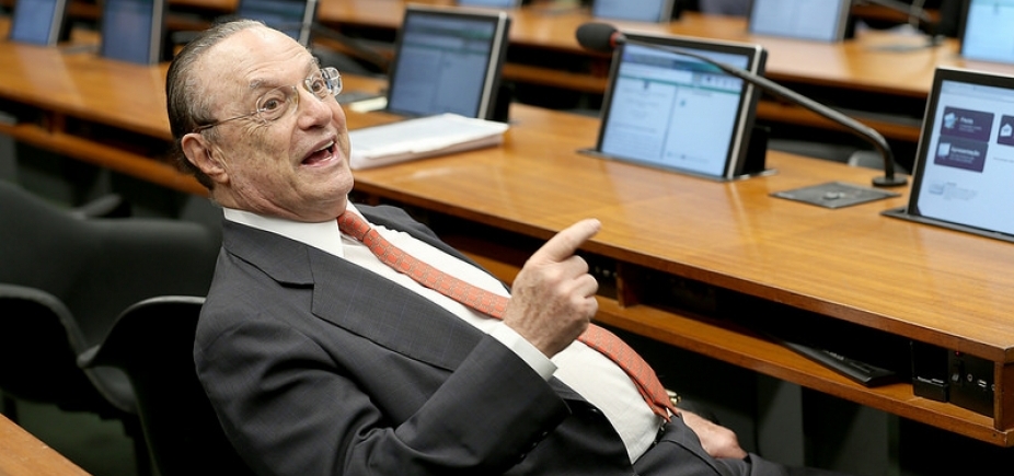 Fachin concede prisão domiciliar a Maluf