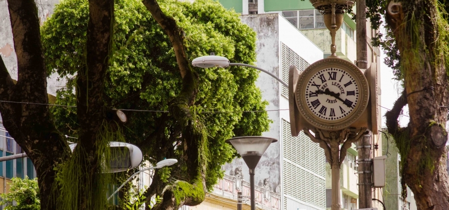 Relógio de São Pedro segue parado à espera de manutenção