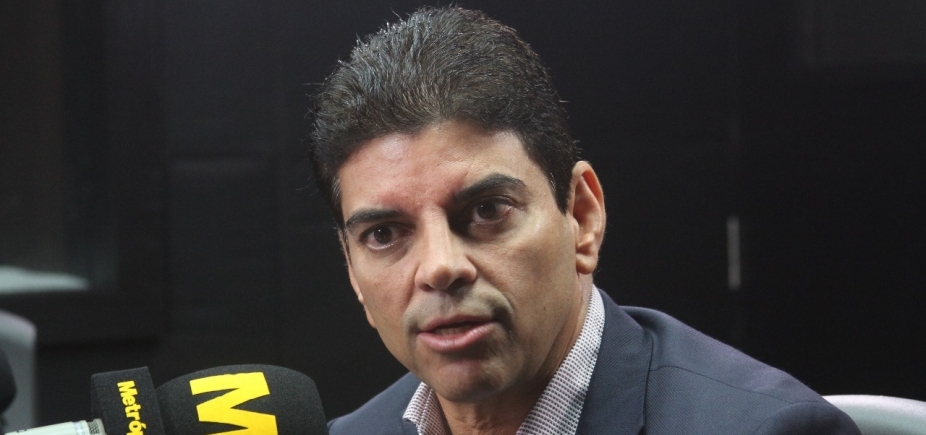 Cajado diz que Neto ‘foi ríspido’ com ida dele para o PP 