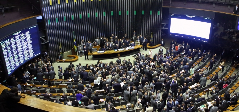 Câmara tenta votar nesta semana oito medidas provisórias que trancam a pauta