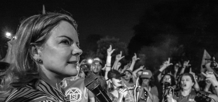 Dilma, Ciro, Gleisi e outros têm pedidos negados para visitar Lula na prisão