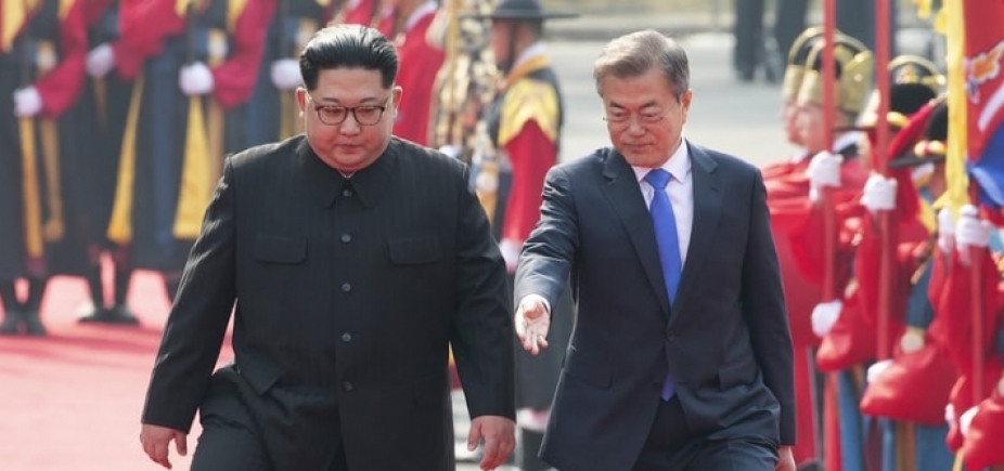 Governo brasileiro elogia encontro das Coreias