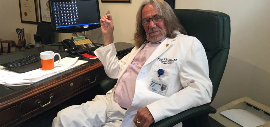 Ex-médico de Trump denuncia 'saque' de relatórios médicos do presidente