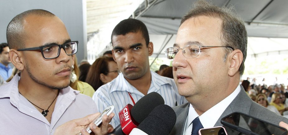 Após polêmica com médicos pediátricos, governo contrata Promédica