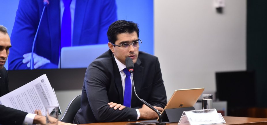Vereador chama Rui Costa de ‘ambientalista melancia’ após críticas ao BRT