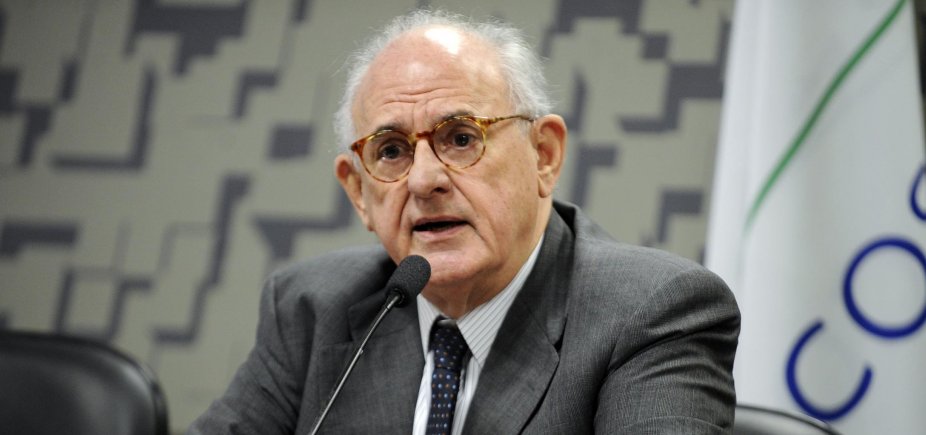 PT pretende levar candidatura de Lula até o fim, diz Nelson Jobim