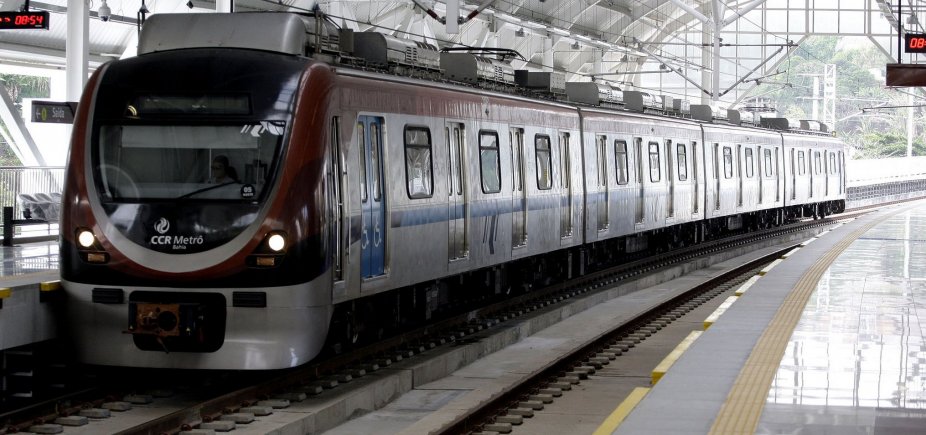  Intervalo entre trens do metrô vai ser maior no fim de semana 