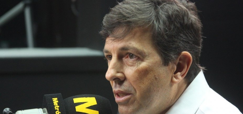 Contra carga tributária, presidenciável diz que ‘assalariado é um herói’