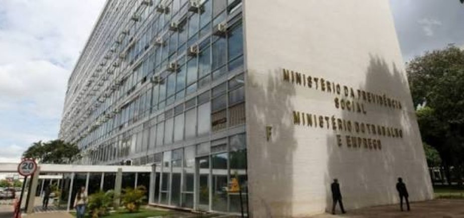 Secretários do Ministério do Trabalho aprovaram paralisação da rede Sine