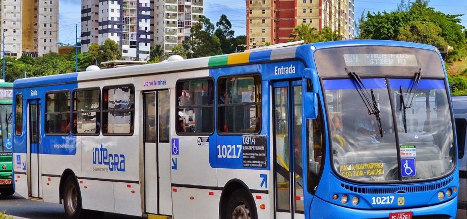 Em protesto, rodoviários não saem da garagem e Salvador amanhece sem ônibus