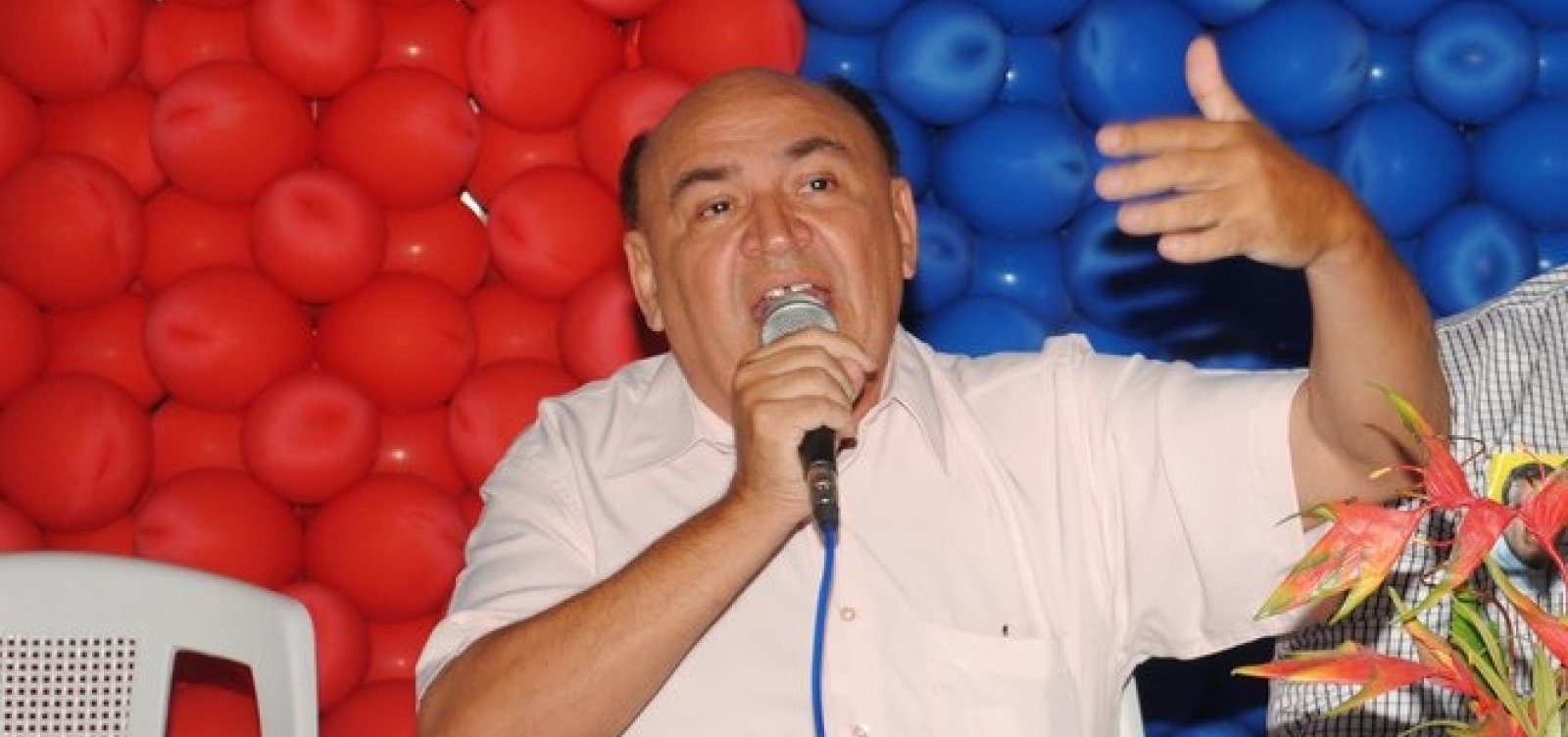 TCM pune ex-prefeito de Santo Antônio de Jesus por irregularidade em licitação