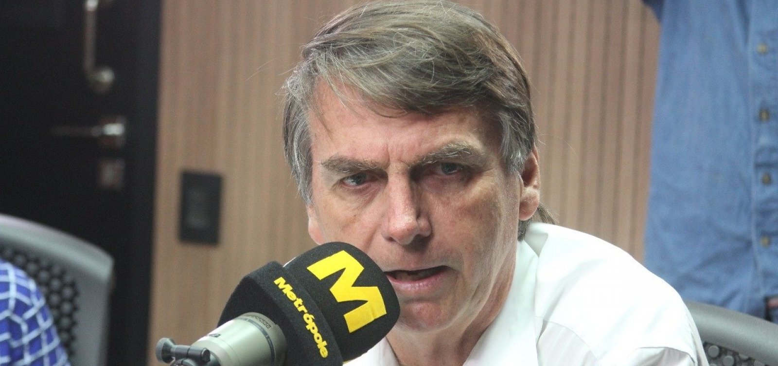 ‘Continuo insatisfeito com Temer’, afirma Bolsonaro 