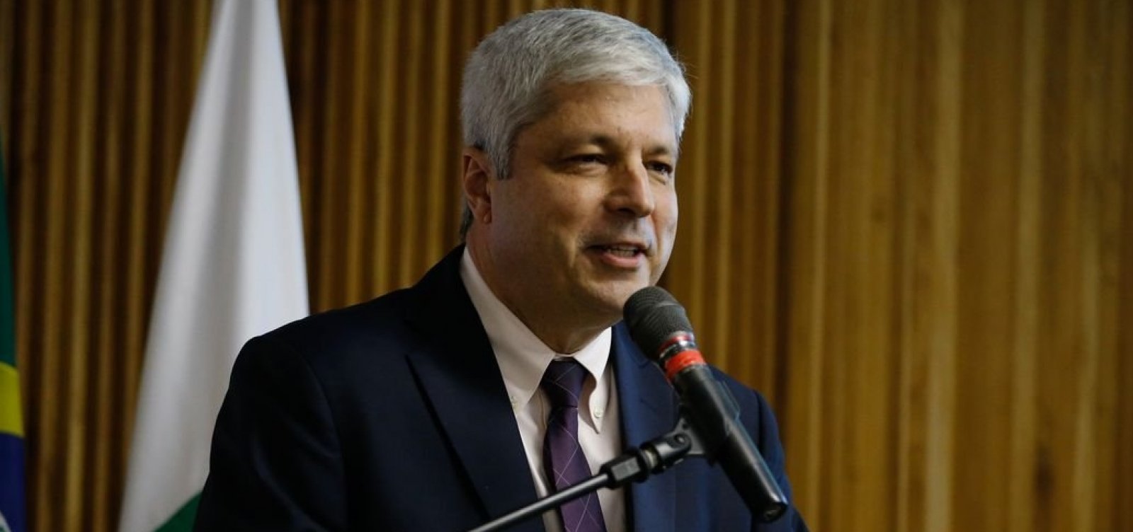 Ministério diz que governo não vai interferir em política de preço da Petrobras