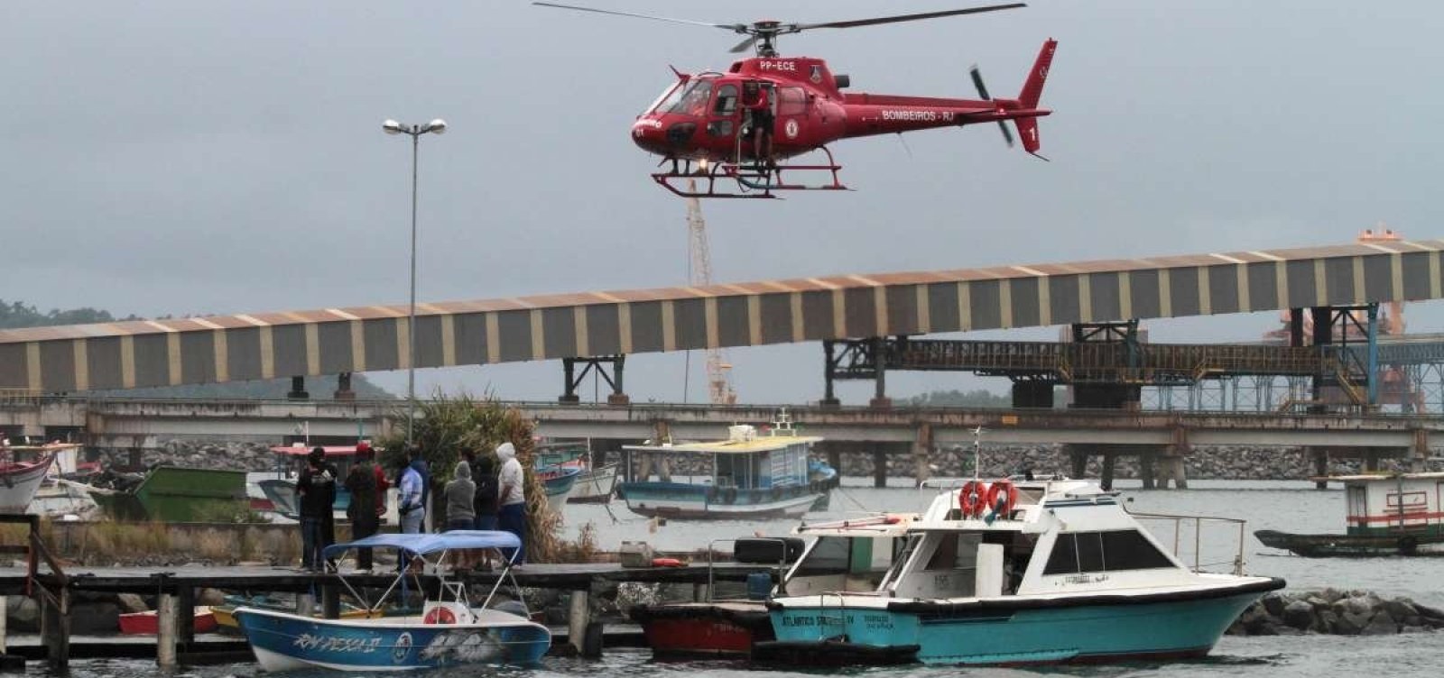 Marinha encontra segunda embarcação de naufrágio no Rio