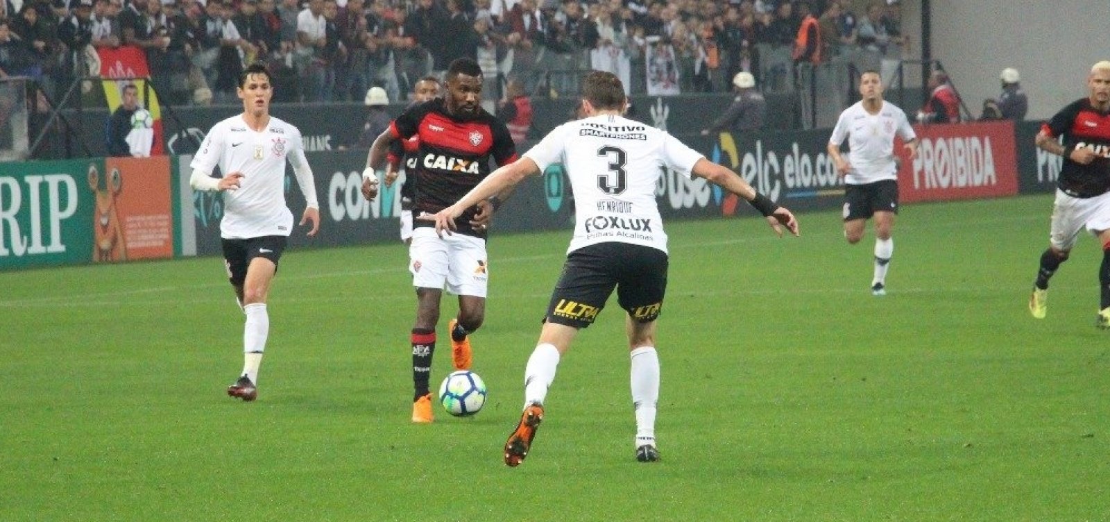 Vitória empata sem gols com o Corinthians fora de casa