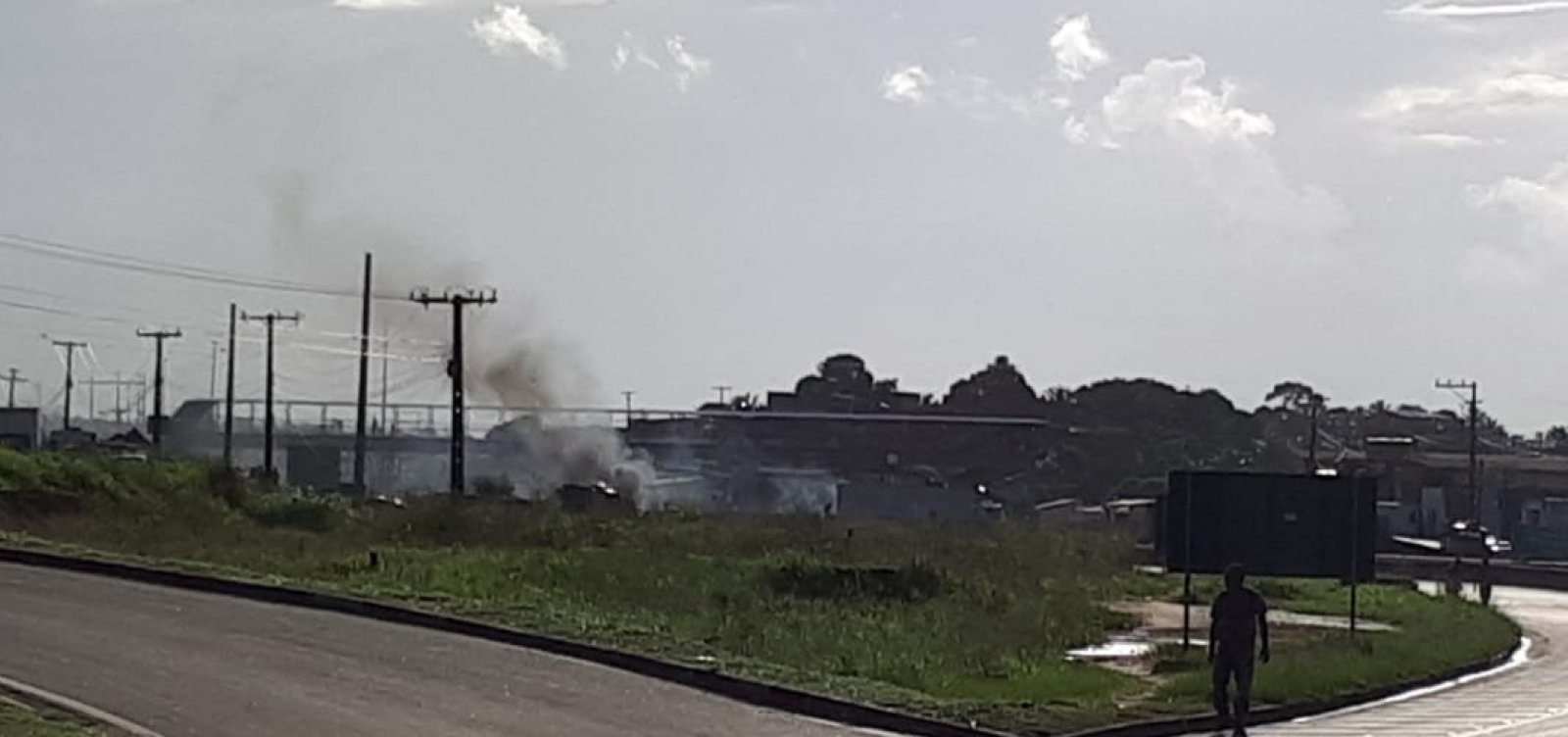 Manifestantes realizam protesto na CIA-Aeroporto após morte de morador