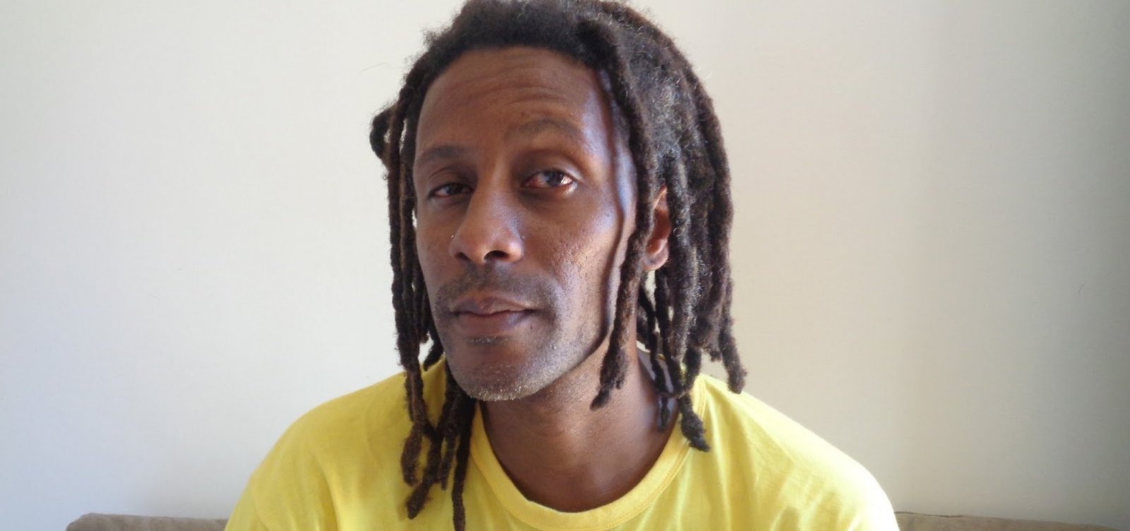 Ator do Bando de Teatro Olodum é baleado por policial em Salvador