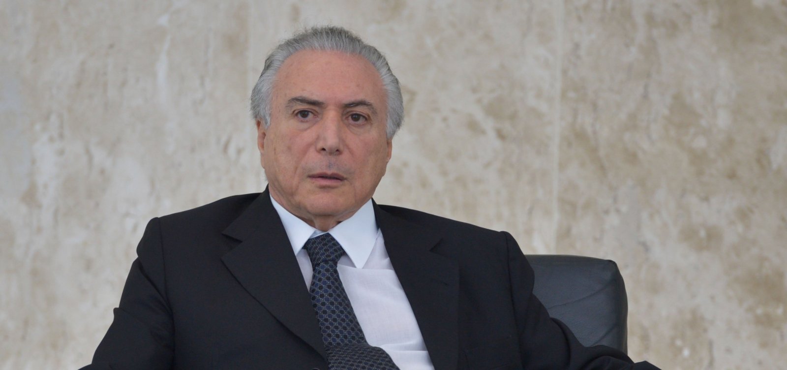 Insatisfação com economia puxa reprovação recorde de Temer