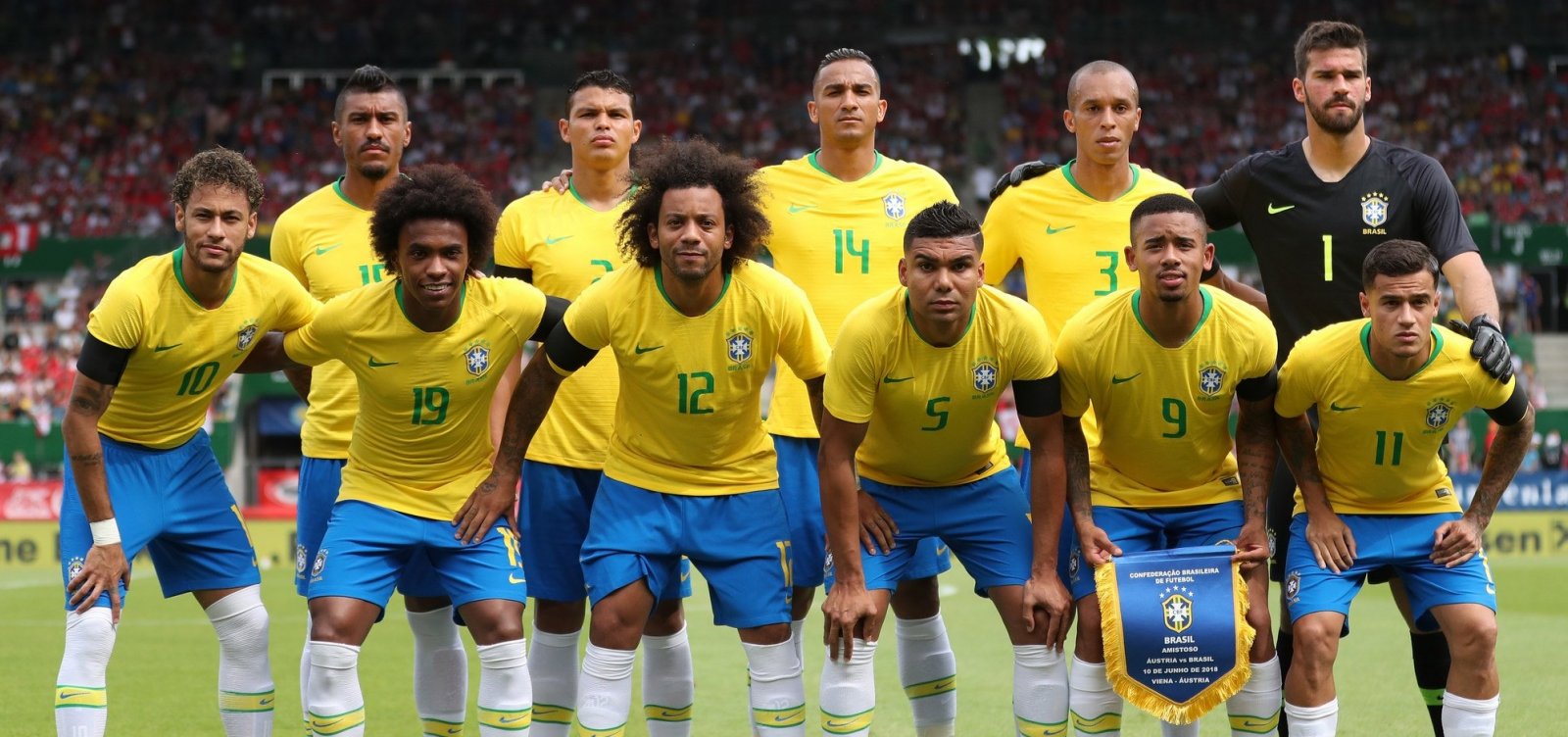 Tite repete time titular do Brasil contra a Suíça