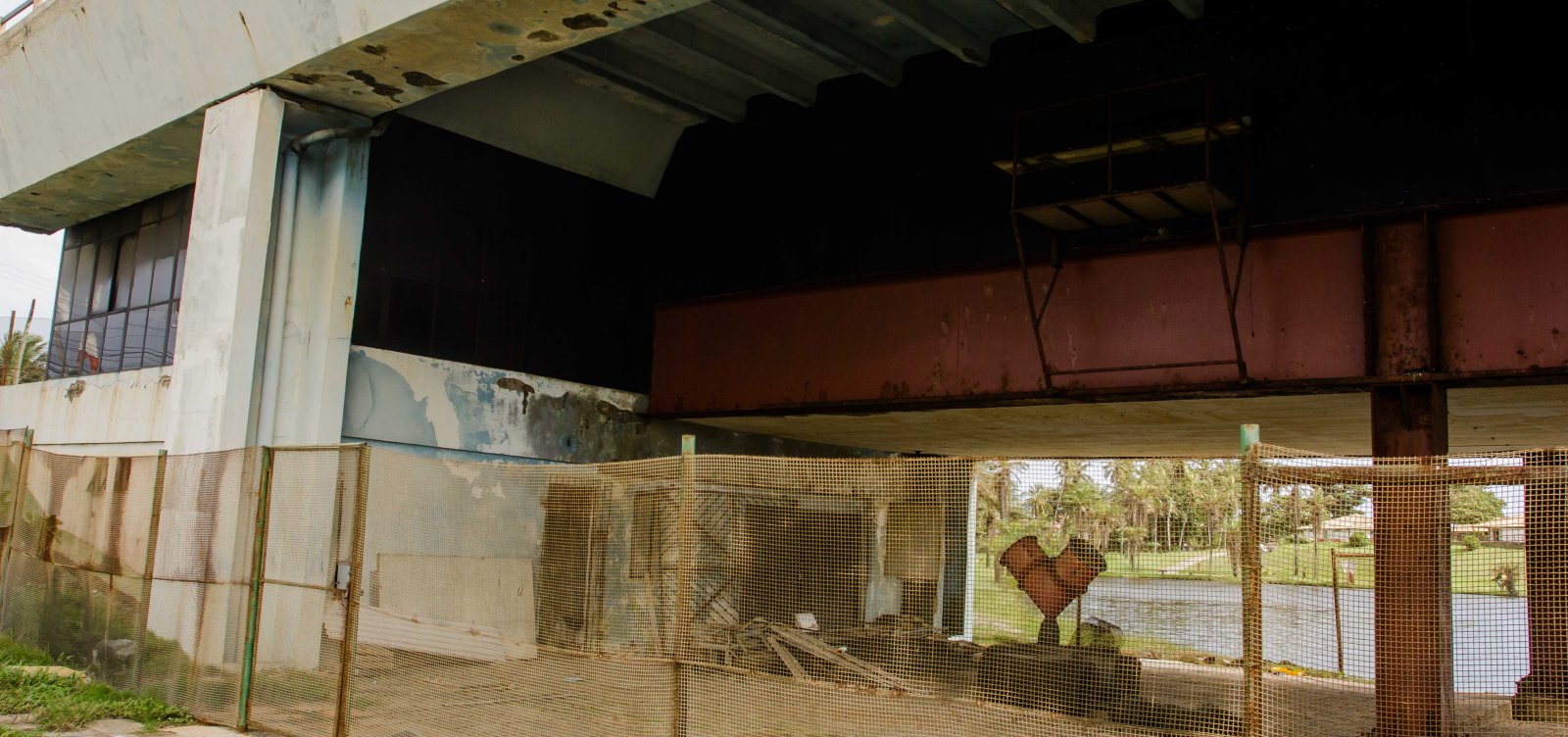 Com obras de Mario Cravo em ruínas, Parque de Pituaçu aguarda revitalização prometida em 2014