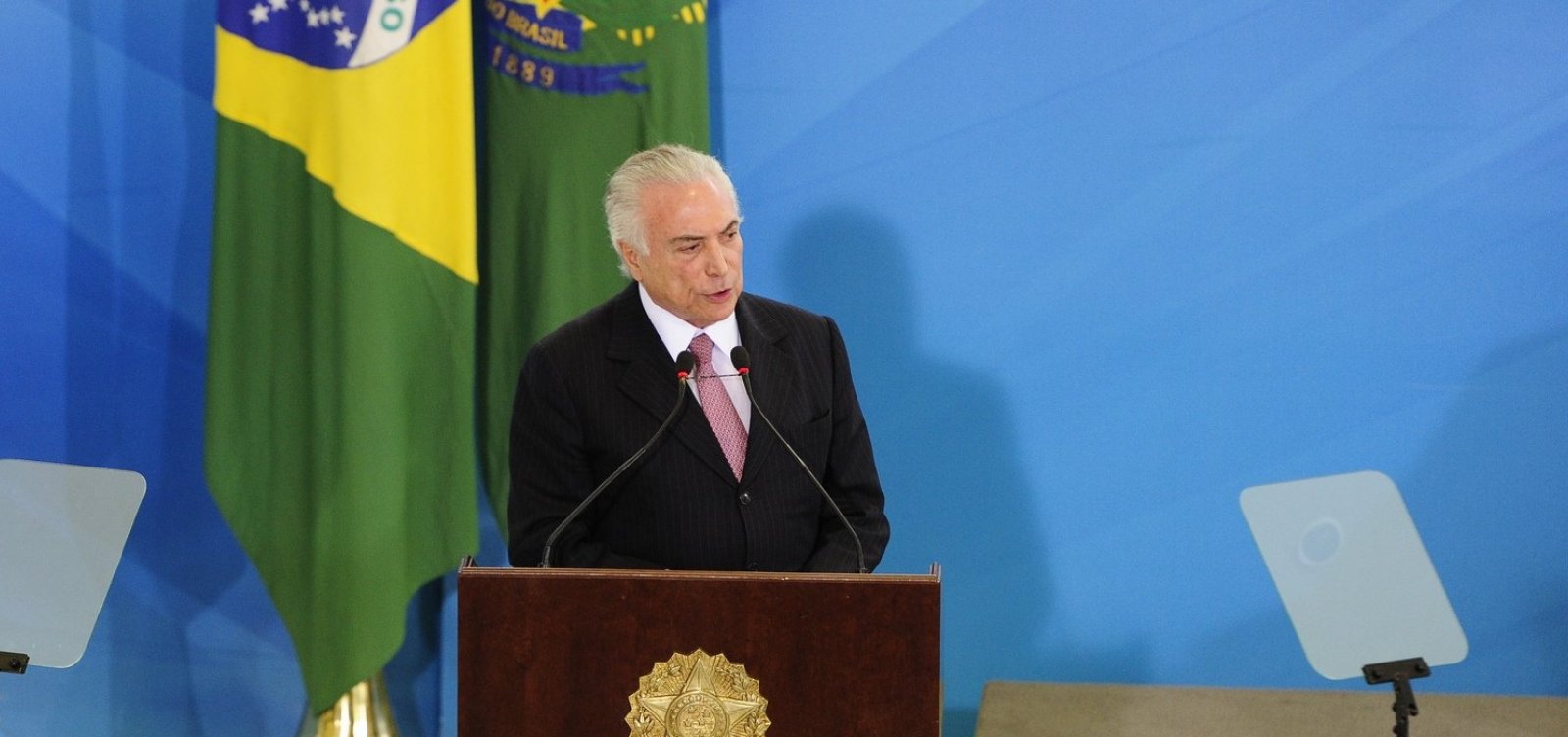Temer vai lançar ofensiva nas redes sociais para estancar impopularidade