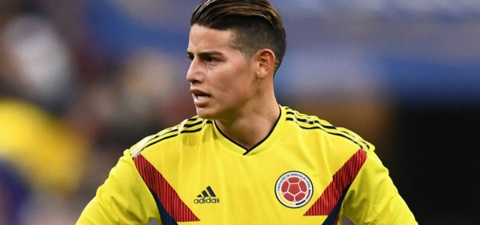 James Rodriguez é barrado entre os titulares da Colômbia para estreia