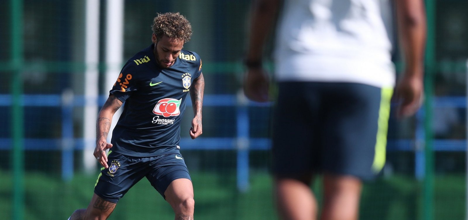 Neymar avisa que não sente mais dores
