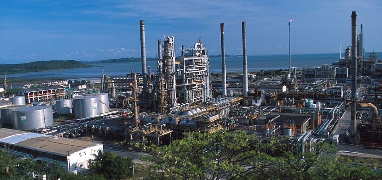 Petrobras recua e deputados federais farão visita técnica à Refinaria Landulpho Alves
